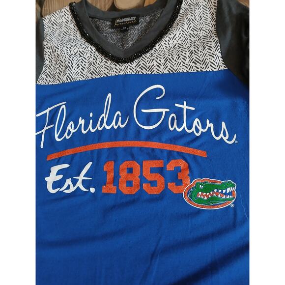 Gameday Couture University of Florida Gators V-neck T-shirt Blue Gray XS - Picture 6 of 11